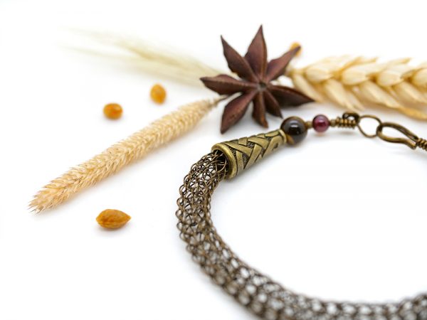 Bracelet Viking knit / maille viking - Bijoux de Créateur, Artisanat - Bracelet « Esprit viking - Asgeir » avec perles oeil de tigre et grenat