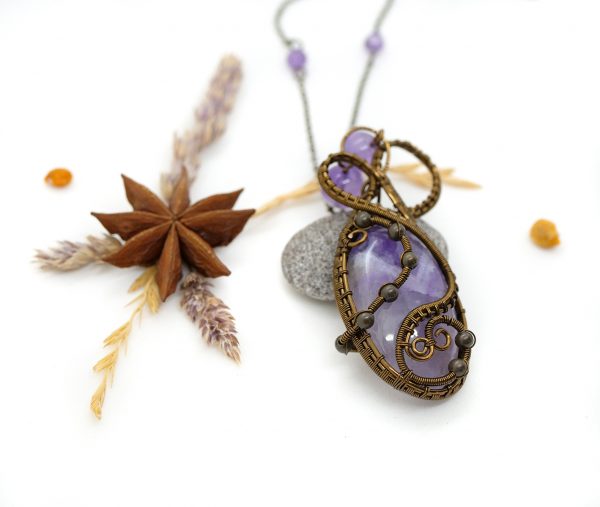 Collier Wire wrapping unique - Bijoux de Créateur, Artisanat - Pendentif artisanal "Coeur de Viarrey" en amethyste