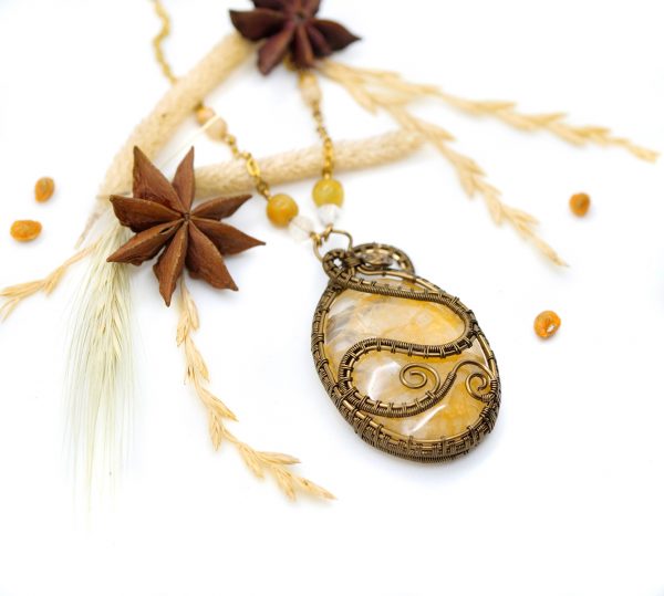 Collier Wire wrapping unique - Bijoux de Créateur, Artisanat - Pendentif artisanal "Offrande au Soleil" autour d'une jolie agate goldy