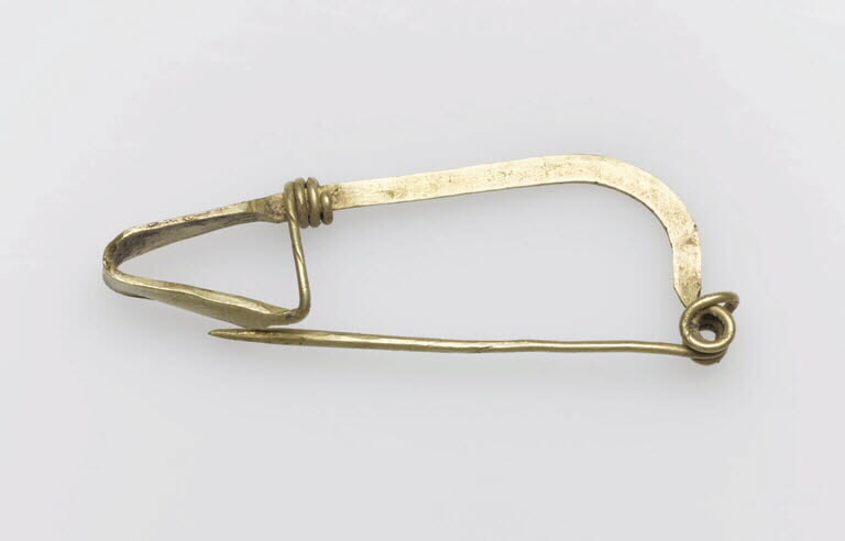 Fibule | (Ier ou 2eme siècle avant J.-C.) | Kertch = Panticapée | Musée du Louvre, Département des Antiquités grecques, étrusques et romaines