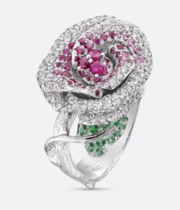 Bague Rose Dior Bagatelle MM - DIOR | Or blanc, diamants, saphir rose et grenat tsavorites