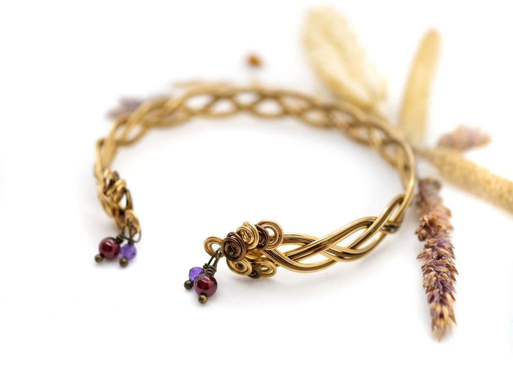 Bracelet artisanal d'inspiration celtique, en Wire wrapping ( ou Wire weaving) - Bijou de Créateur, Artisanat français - Bracelet unique « Envolée celtique - Triple fil »