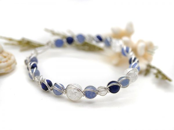 Bracelet Wire wrapping - Bijoux de Créateur, Artisanat - Bracelet de perles « Mythe - Le Glacier enneigé » en pierres gemmes