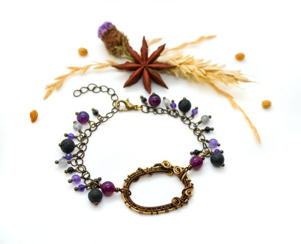 Bracelet Wire wrapping unique - Bijoux de Créateur, Artisanat français - Bracelet "Portail Lilas" décoré de pierres semi précieuses - Made in France