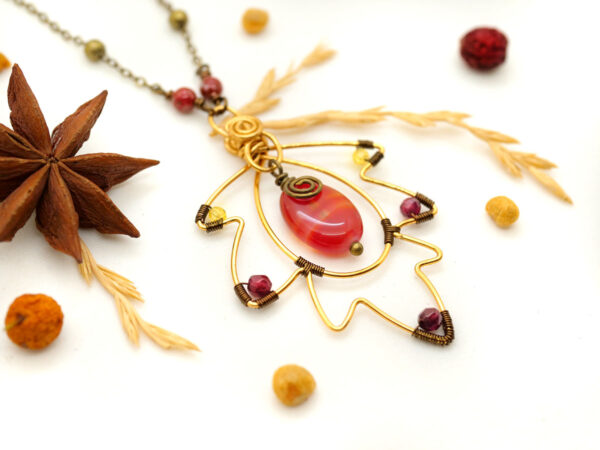 Collier "Feuille Virevoltante" - Bijou en Wire wrapping - Artisanat made in France - MYSTYOS : artisan d'art