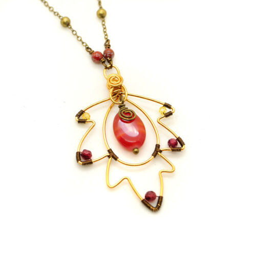 Collier « Feuille Virevoltante » ~ Mini-collection Automne 2021 ~