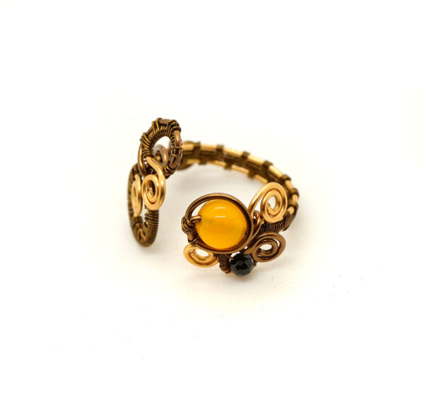 Bague "Bombus terrestris" - Collection "Petits Protecteurs de nos Jardins" - Bijoux en Wire wrapping et pierres gemmes - artisanat made in France - MYSTYOS : Artisan d'art