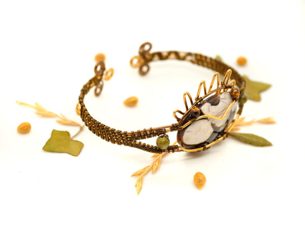 Bracelet "Erinaceus Europaeus" - Collection "Petits Protecteurs de nos Jardins" - Bijoux en Wire wrapping et pierres gemmes - artisanat made in France - MYSTYOS : Artisan d'art