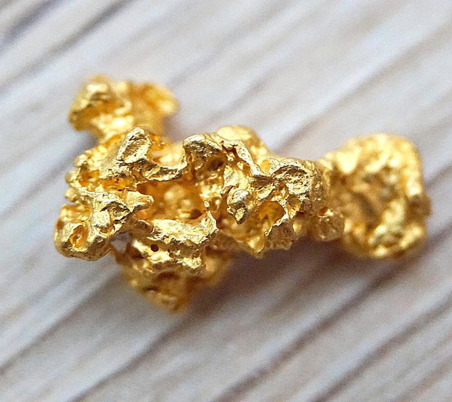 métaux précieux : illustration d'une pépite d'or